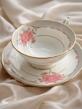 Vintage Coalport Porcelain Pink Rose Teacup and Saucer Set with Gold Trim